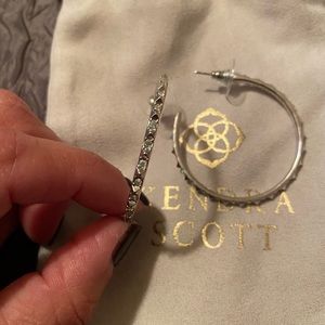 Veronica hoops in silver